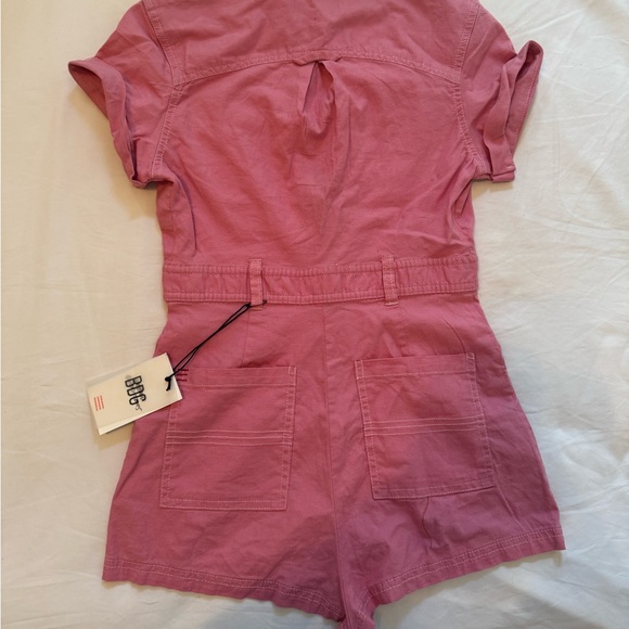 Pink romper - Picture 3 of 4